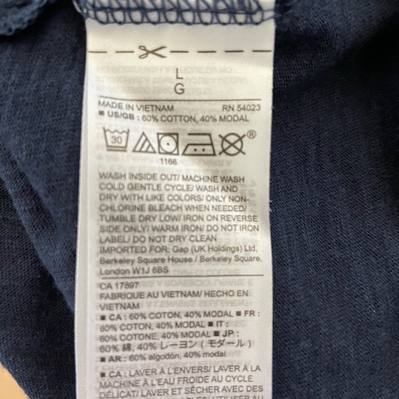 Short sleeve summer themed t-shirt EUC - Picture 6 of 6